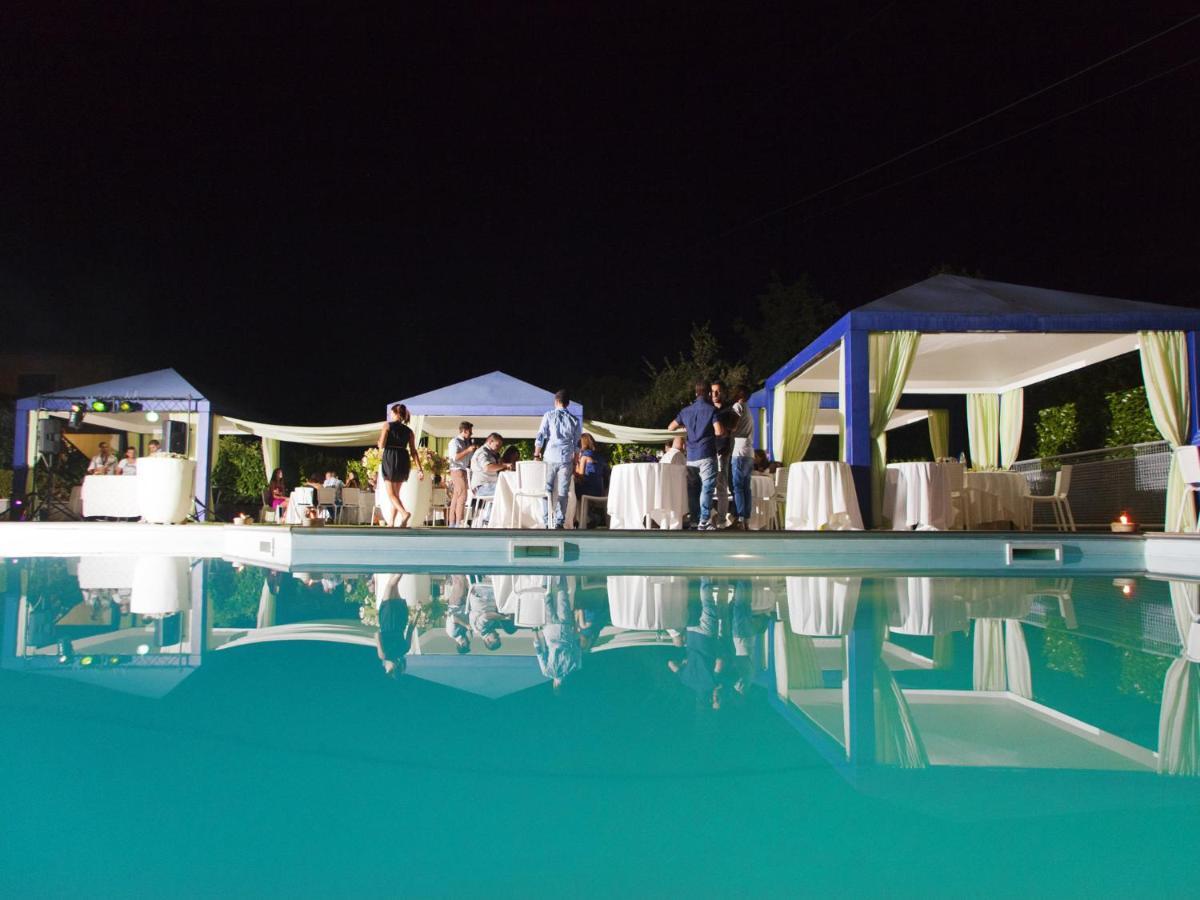 אקווסנטה טרמה Hotel Ristorante Tre Lanterne & Spa מראה חיצוני תמונה