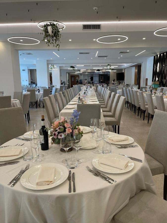 אקווסנטה טרמה Hotel Ristorante Tre Lanterne & Spa מראה חיצוני תמונה
